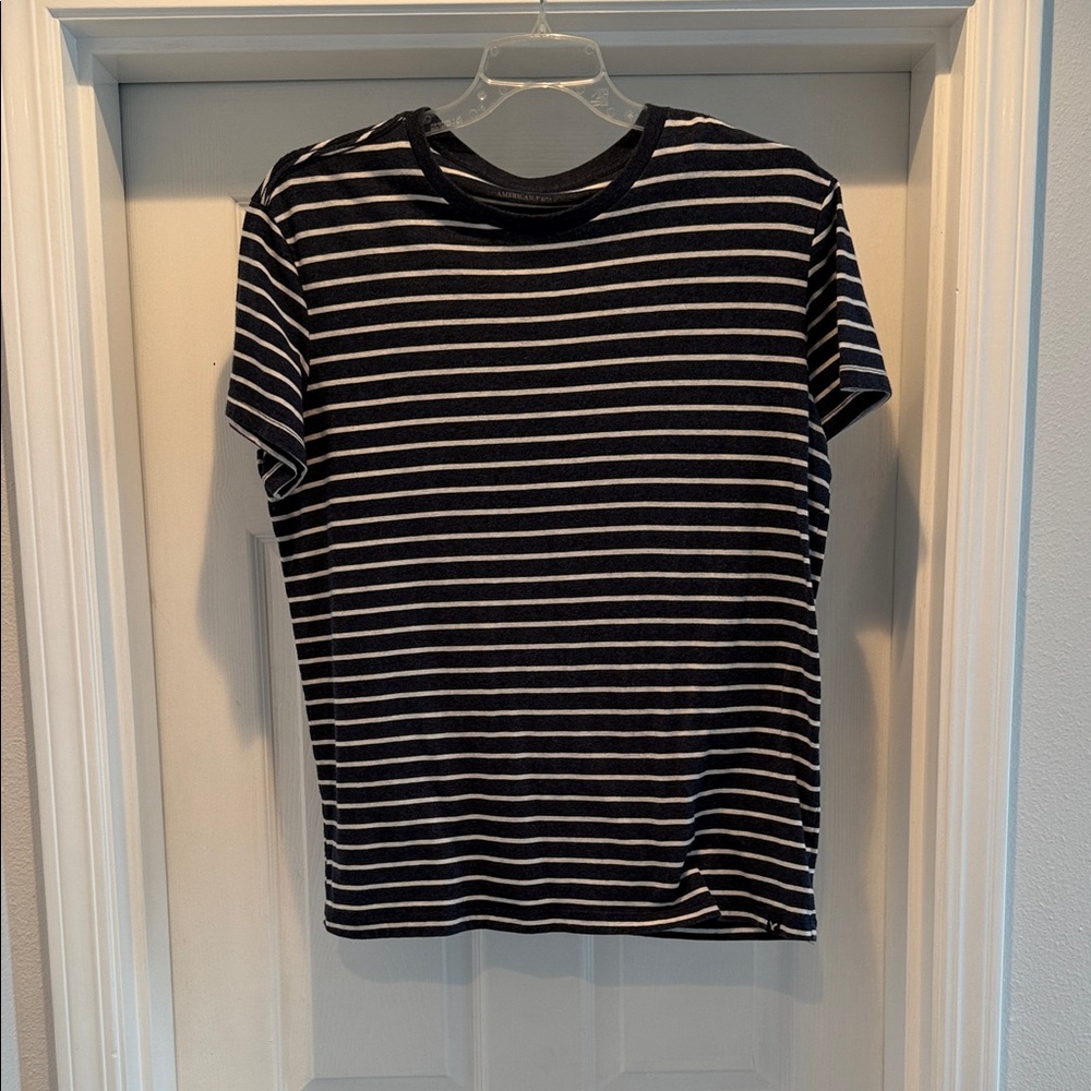American eagle navy striped tee